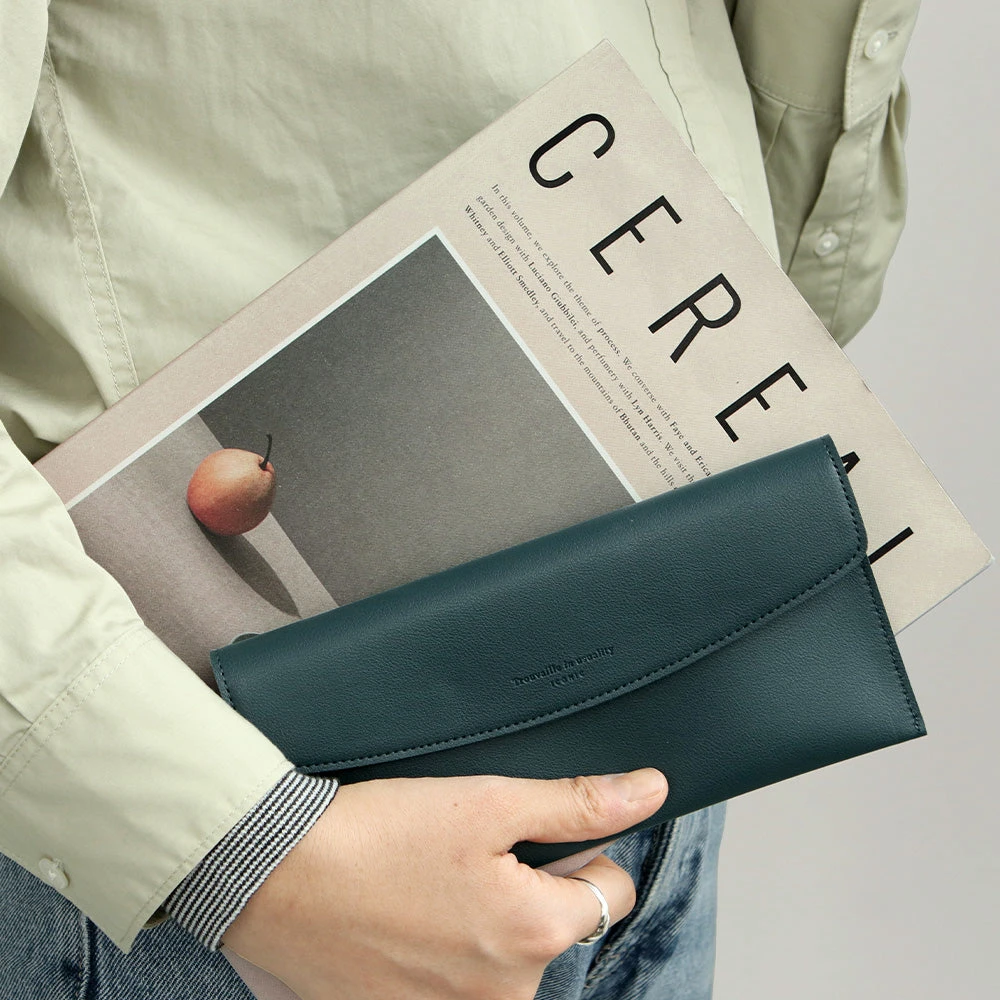 Iconic Flat Pen Case 4 Iconic Flat Pen Case - Image 4