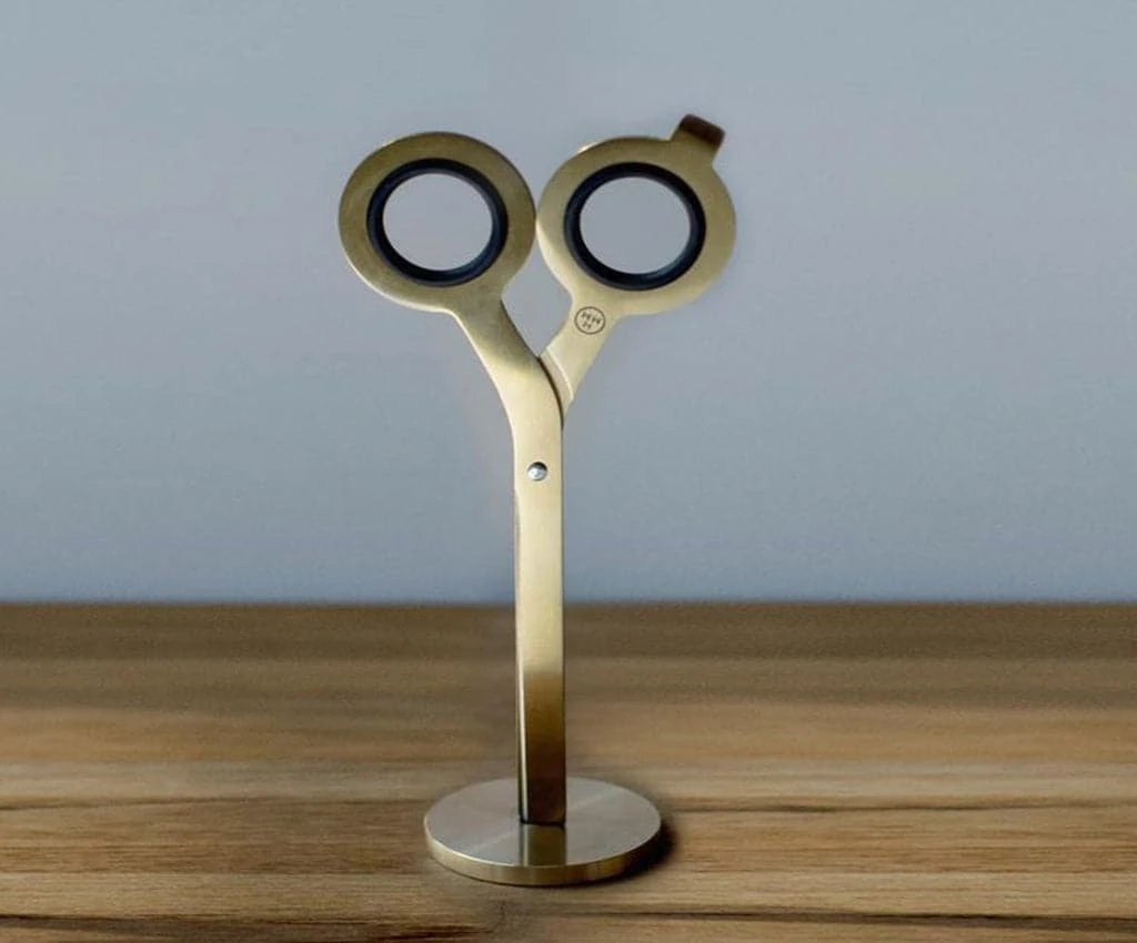 HMM Scissors With Base - Gold 5 HMM Scissors With Base - Gold - Image 5