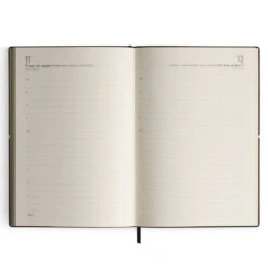 CIAK VOGUE 2024 Daily Planner 15x21cm 11 CIAK VOGUE 2024 Daily Planner 15x21cm -Stationery Sale Shop one day per page 67 1