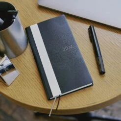 Hobonichi Weeks Japanese Edition April 2024 Start [White Line: Black] -Stationery Sale Shop slide 01 91
