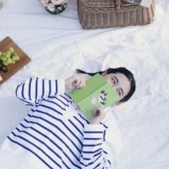 Hobonichi Weeks Japanese Edition April 2024 Start [Keiko Shibata: Fluffy Floating Kittens] -Stationery Sale Shop slide 02 46