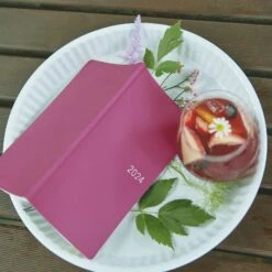 Hobonichi Weeks Japanese Edition April 2024 Start [Smooth: Sangria] -Stationery Sale Shop slide 03 51