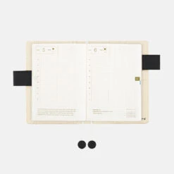 Hobonichi 2024 A6 Planner Cover [Jin Kitamura 'Love It' Panda] -Stationery Sale Shop zoom 04 0e64ba9e 47ce 4f8a 97c3 b4a340e1fb3f
